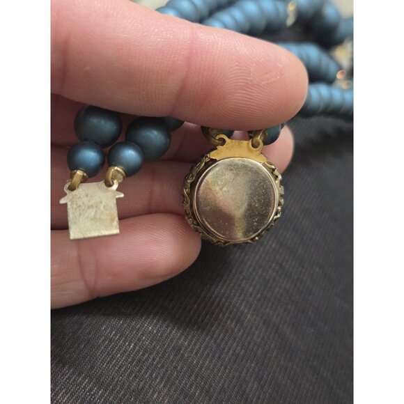 Vtg Estate Double Strand Graduated Faux Blue Pearl Necklace Ornate Clasp - Picture 6 of 8